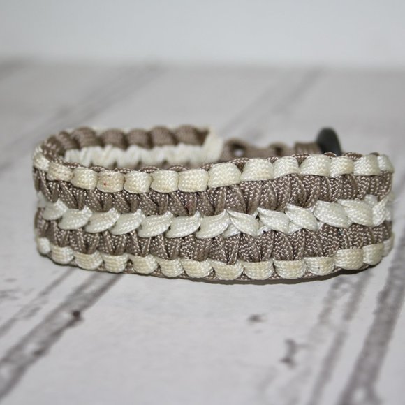 🤎 Men’s Tan + Brown Paracord Bracelet · 8" 🤎 - Picture 1 of 3